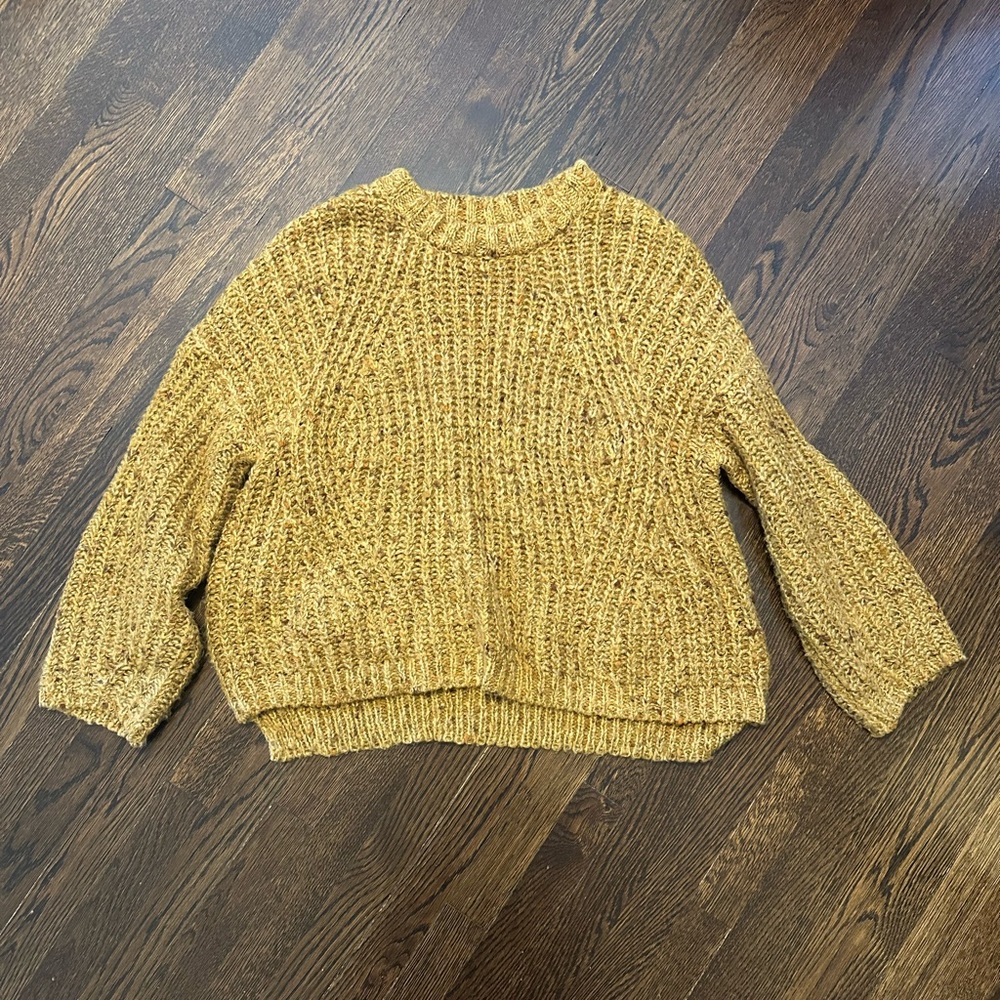 Universal Thread Mustard Long Sleeve Sweater